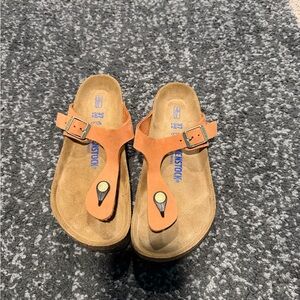 Birkenstock women’s Brown Sandals